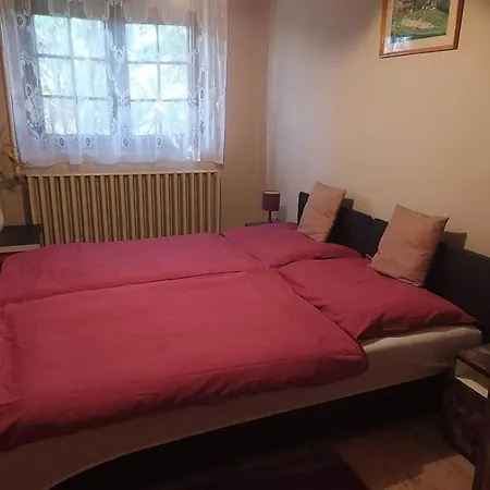 Gyorgyi Vendeghaz Case de vacanță